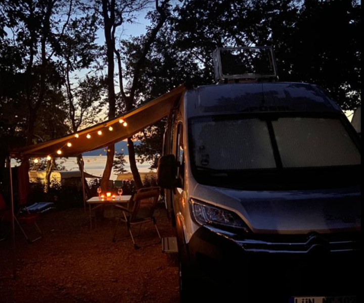 miet1camper.de-Kundenfotos-Startseite-Wohnmobil-poessel-schweden
